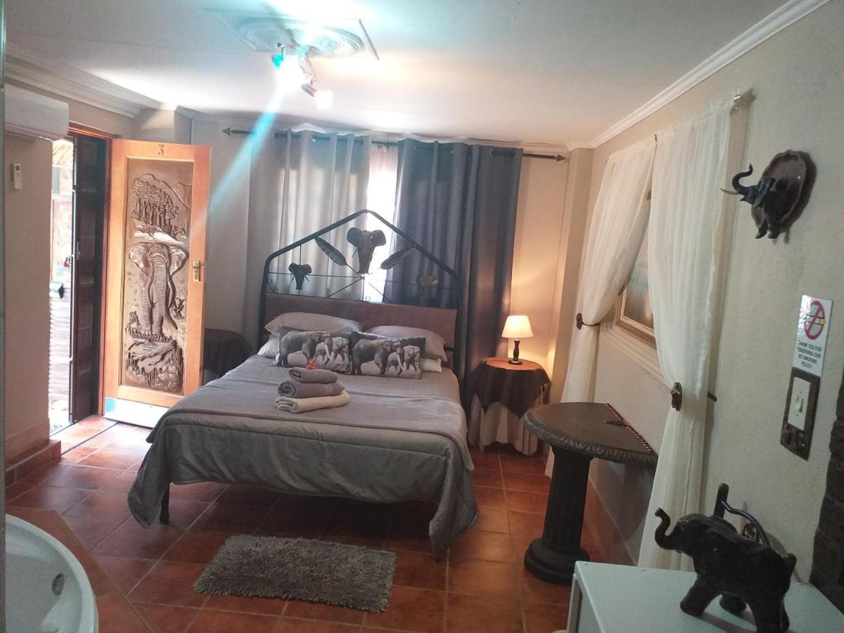 African Elephant'S Den Klerksdorp Exterior foto
