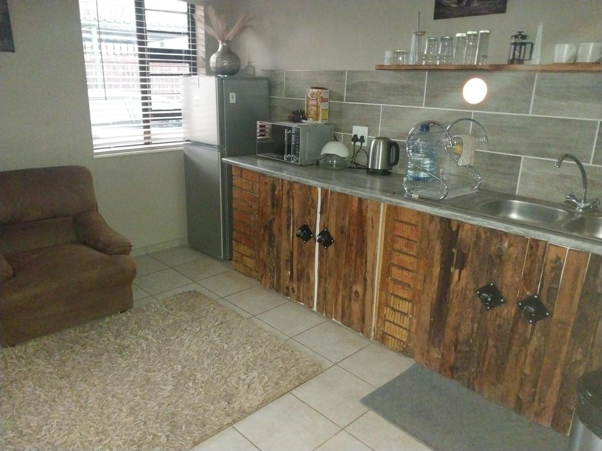 African Elephant'S Den Klerksdorp Exterior foto